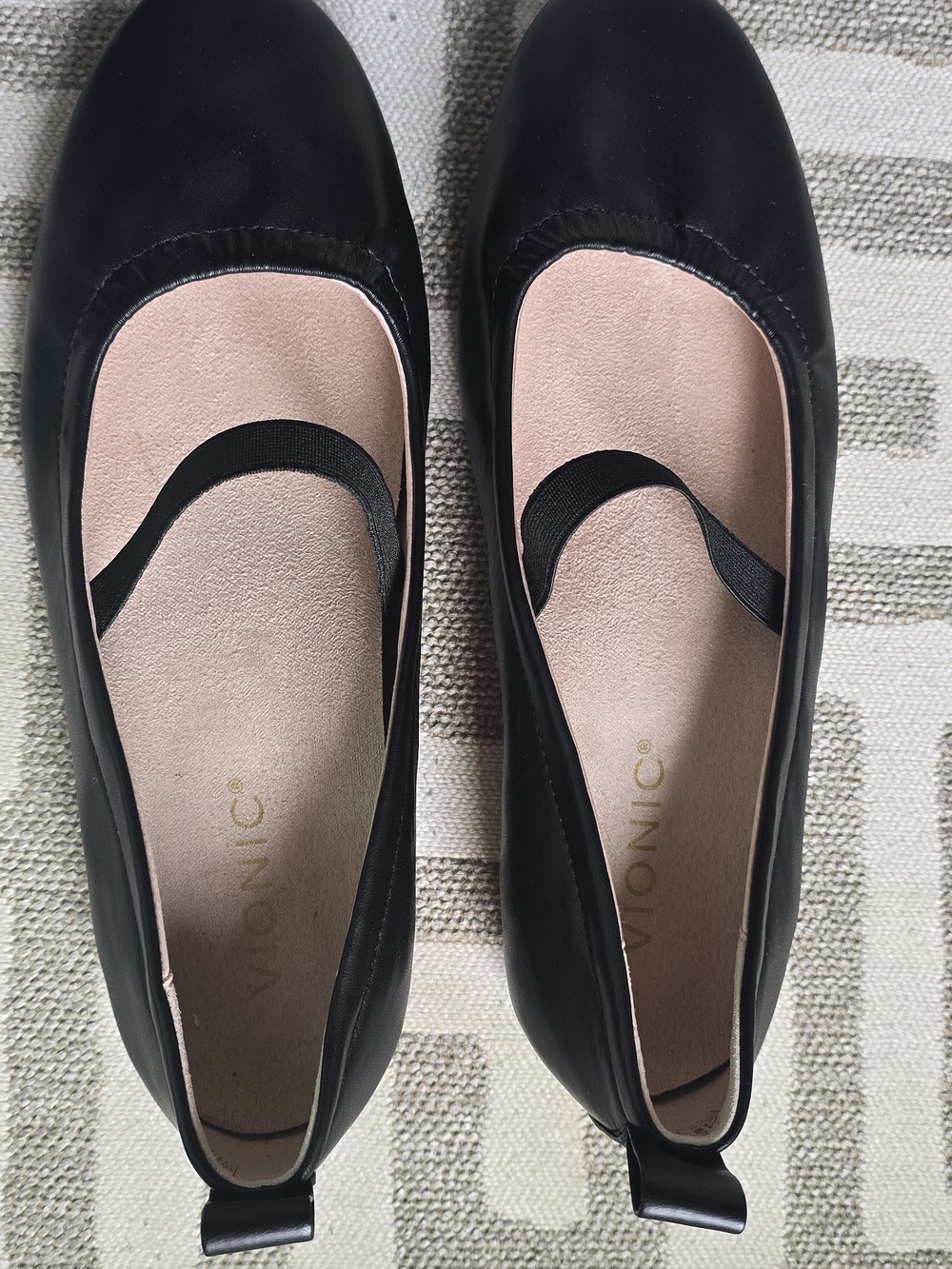 Vionic Black Ballet Flats with Comfort Support - Picture 7 of 13
